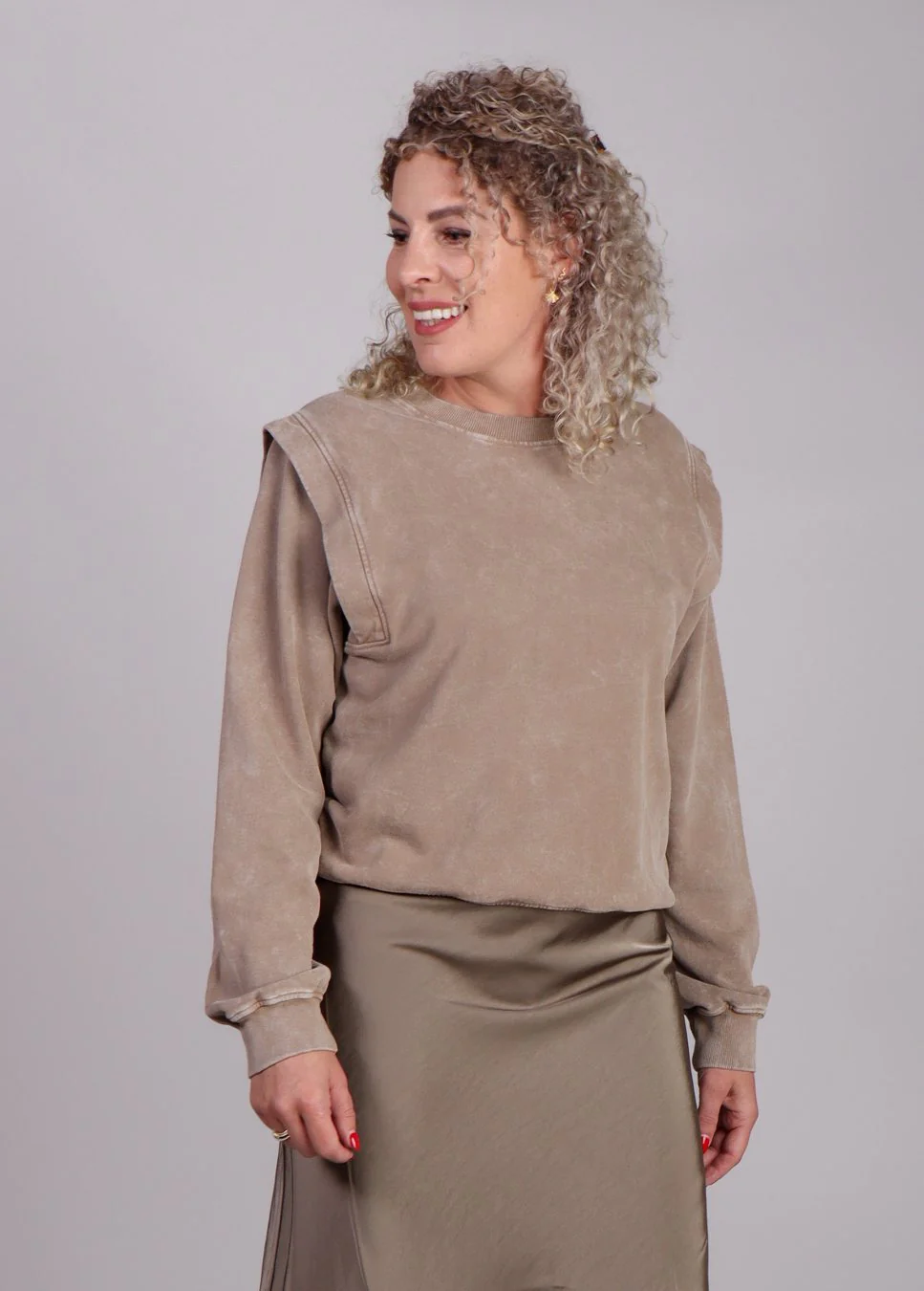 mbyM Katti-M sweater met schouderdetails Beige - Afbeelding 2