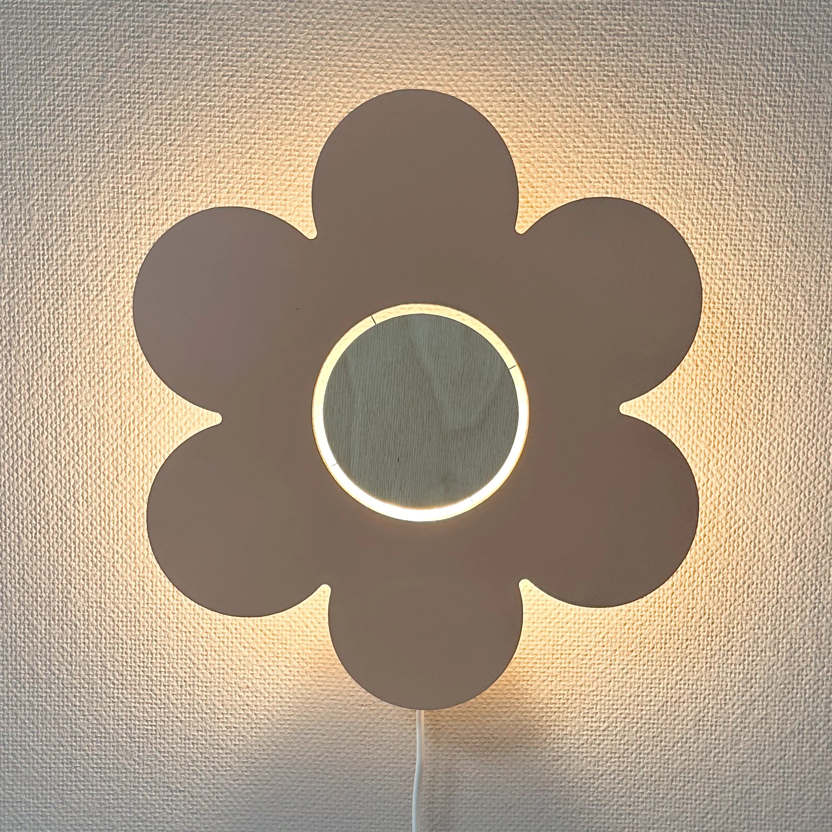 Houten wandlamp kinderkamer | Bloem - Peach - Afbeelding 6