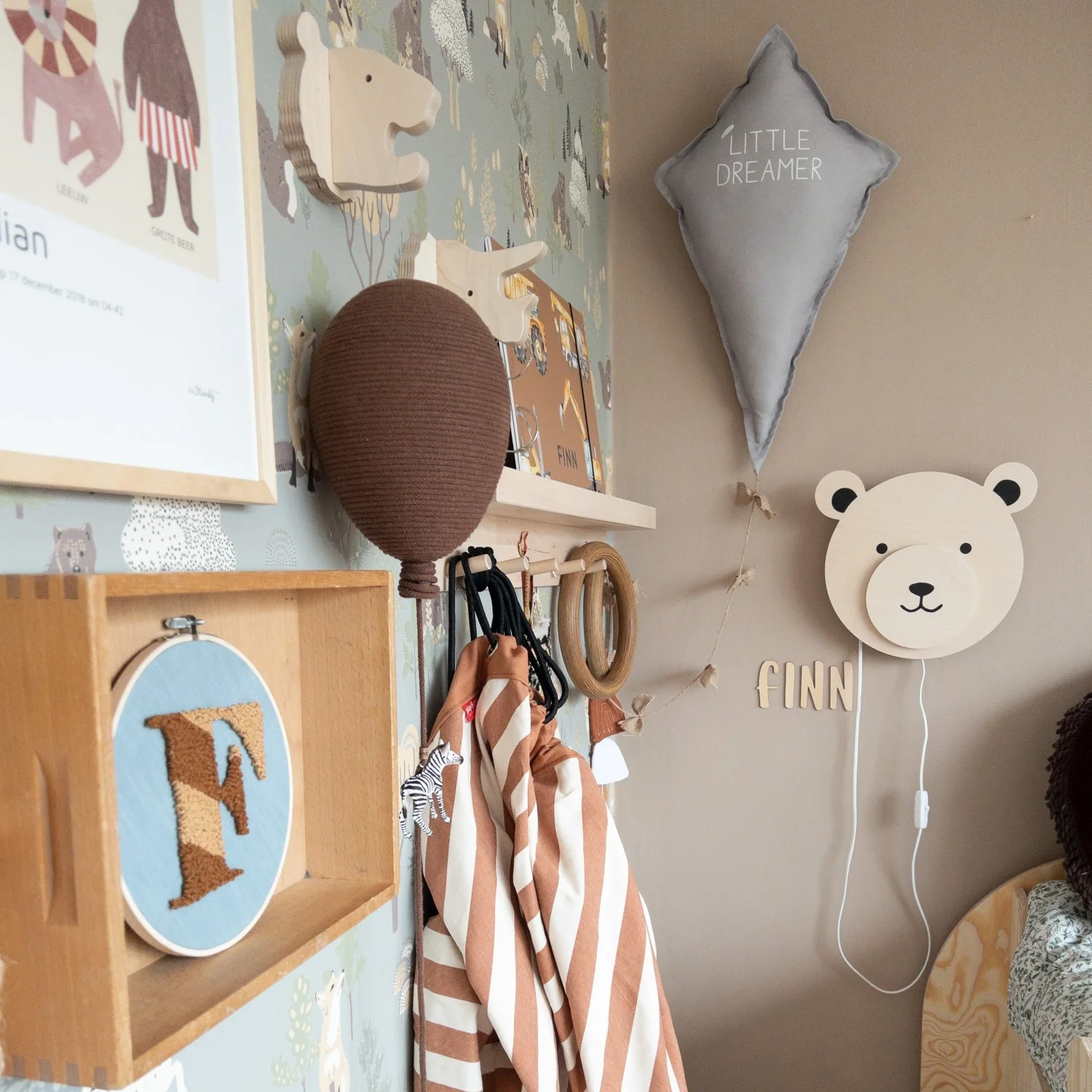 Houten wandlamp kinderkamer | Teddy - blank - Afbeelding 8